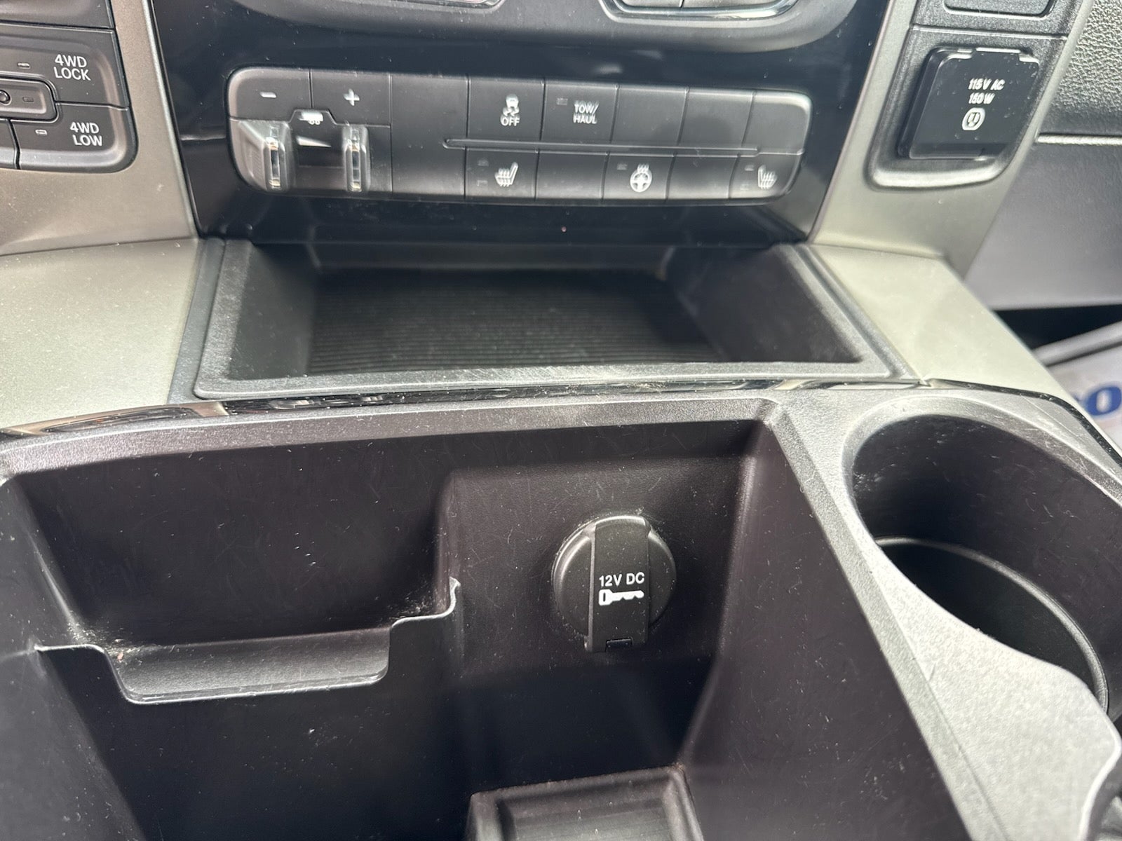 2015 RAM 1500 Sport