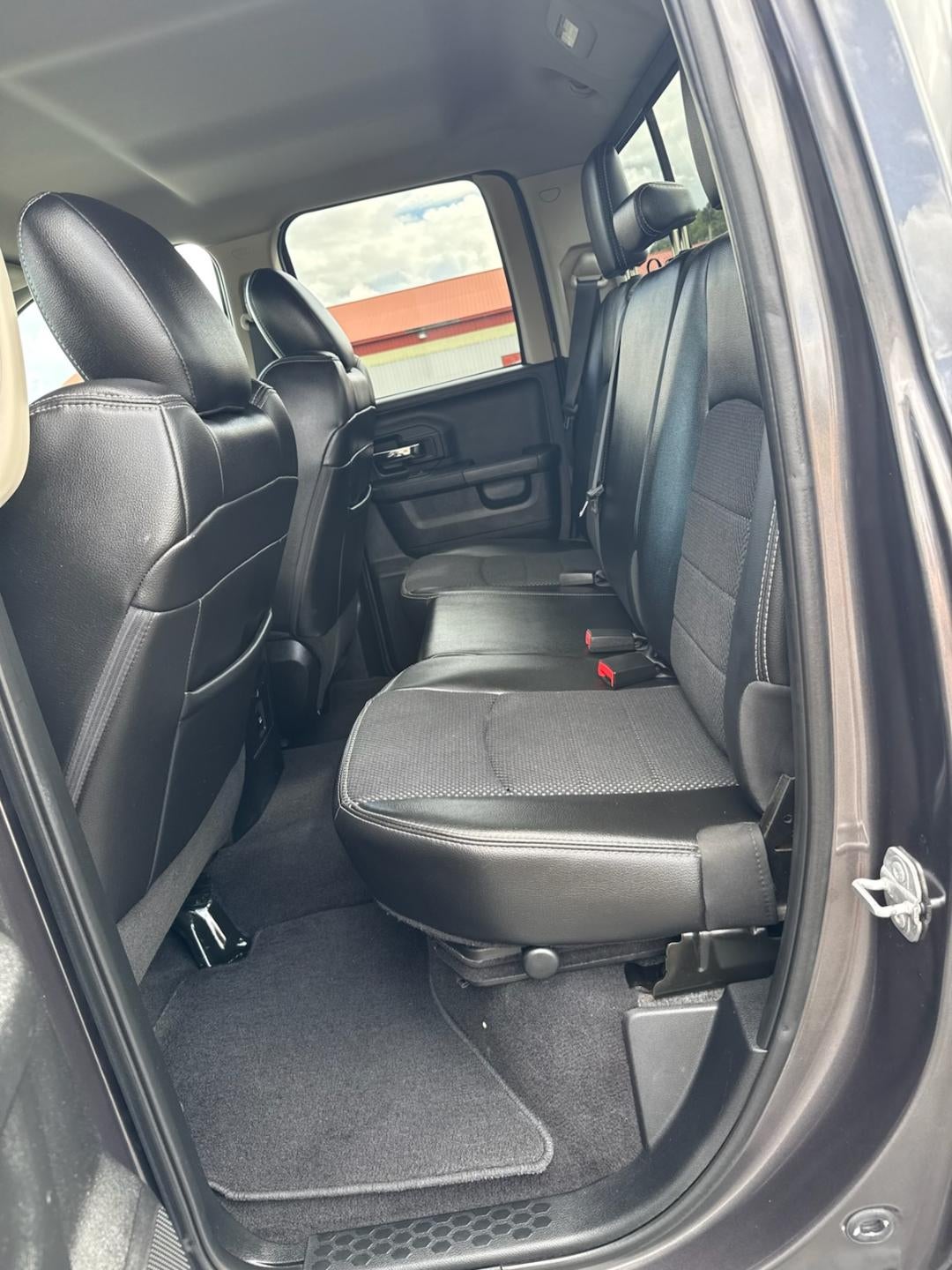 2015 RAM 1500 Sport
