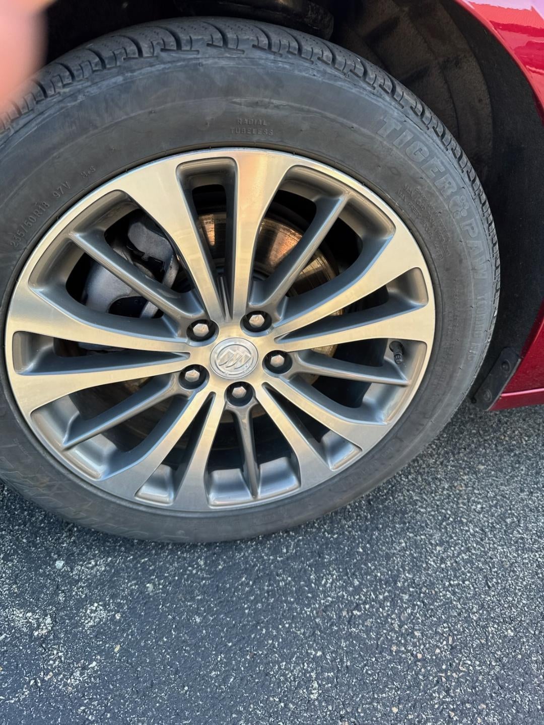 2019 Buick LaCrosse Essence