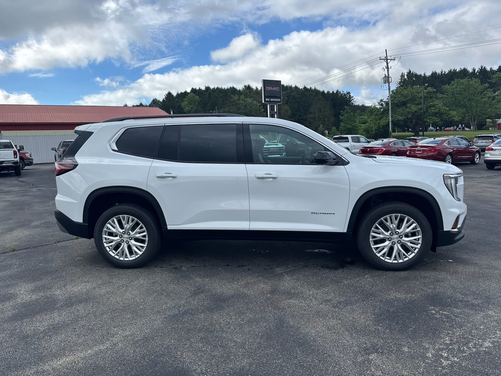 2026 GMC Acadia Elevation