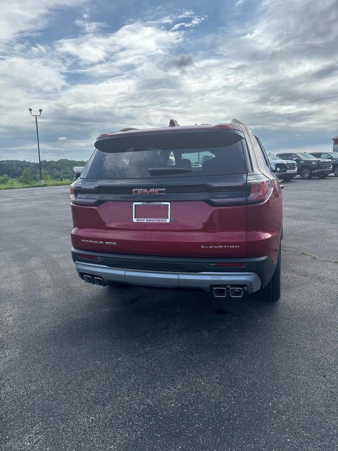 2026 GMC Acadia Elevation