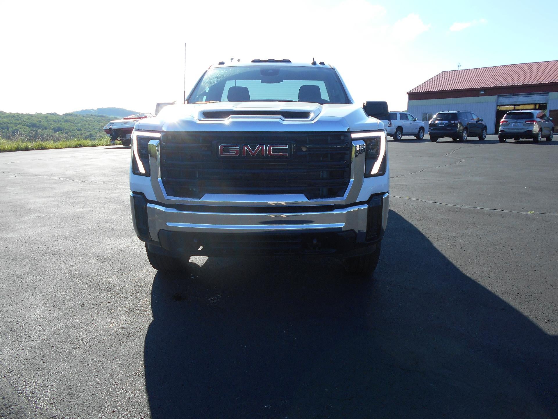 2024 GMC Sierra 2500 HD Pro