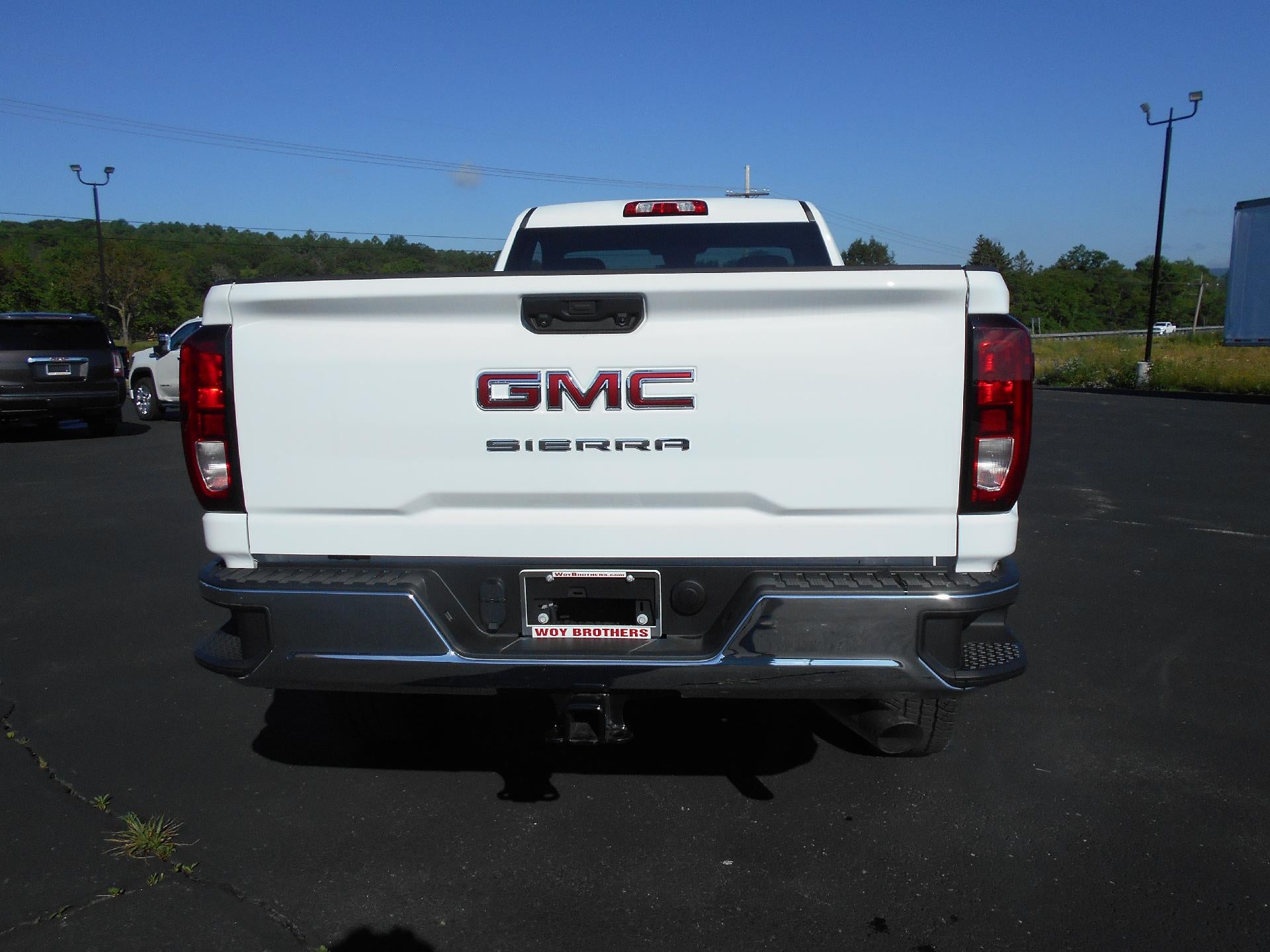 2024 GMC Sierra 2500 HD Pro