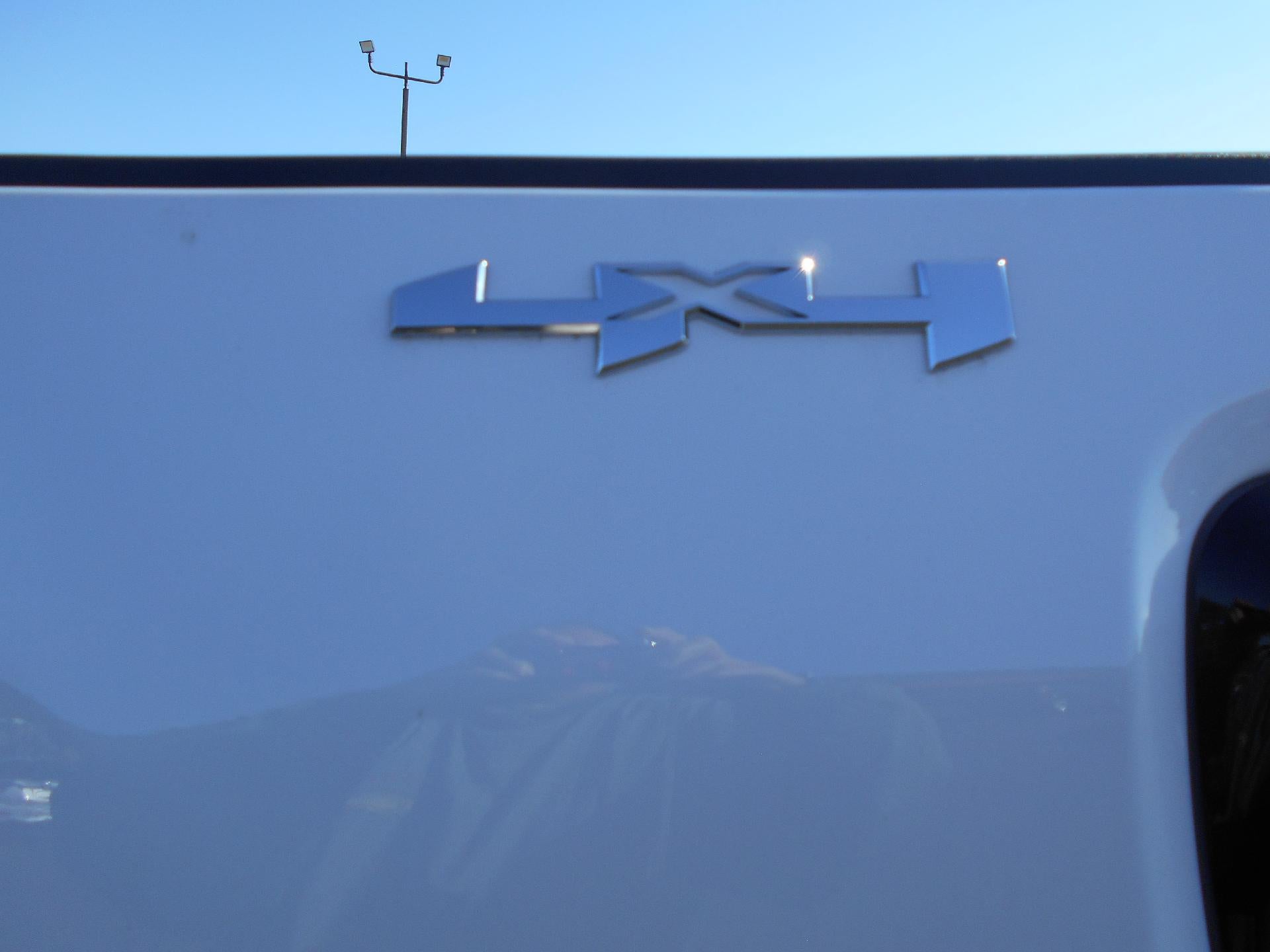 2024 GMC Sierra 2500 HD Pro