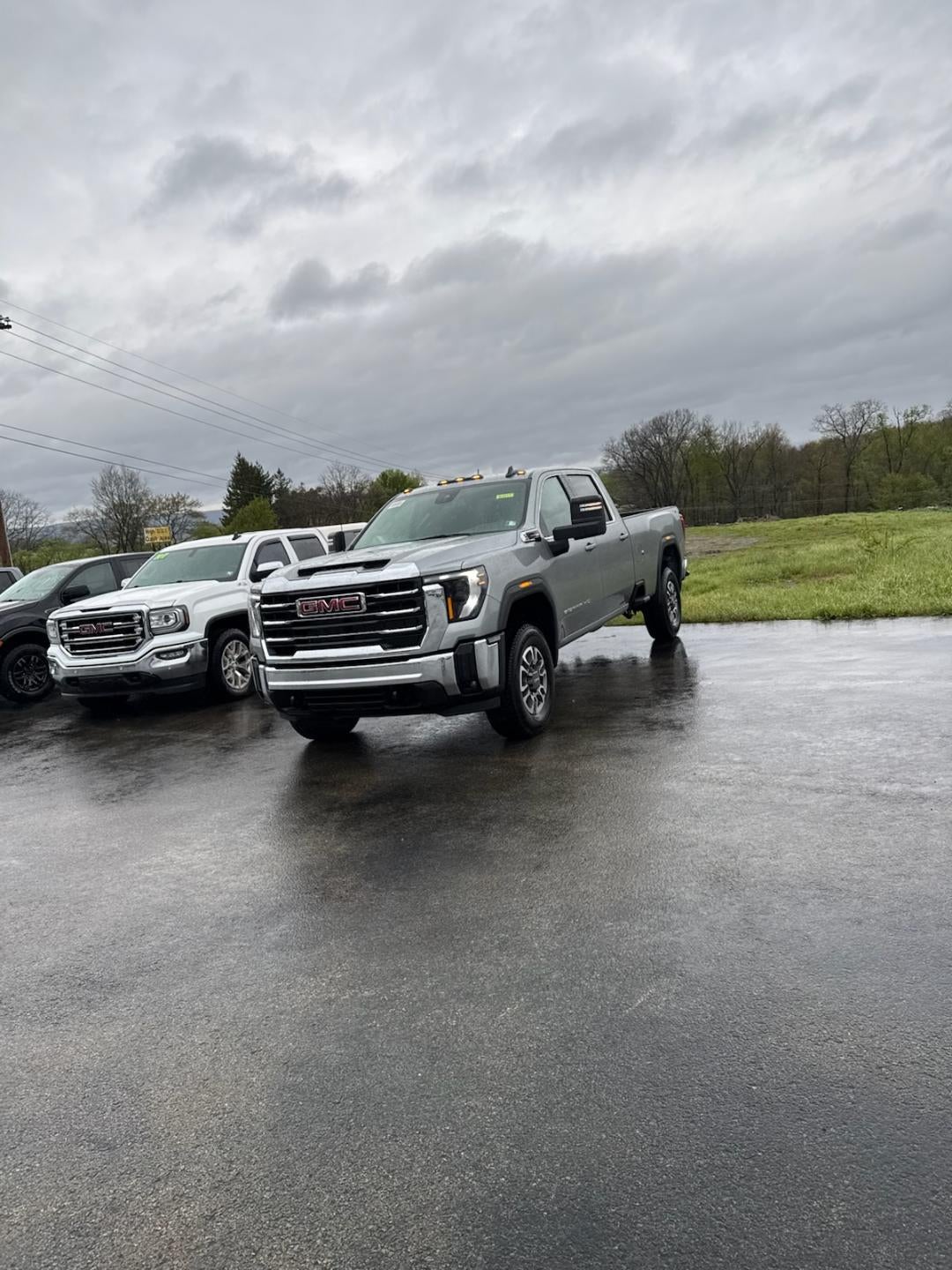2026 GMC Sierra 3500 HD SLE