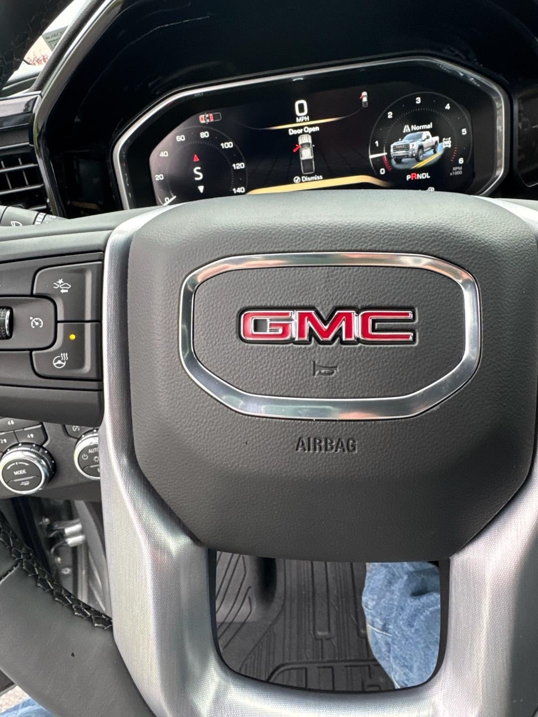 2026 GMC Sierra 3500 HD SLE