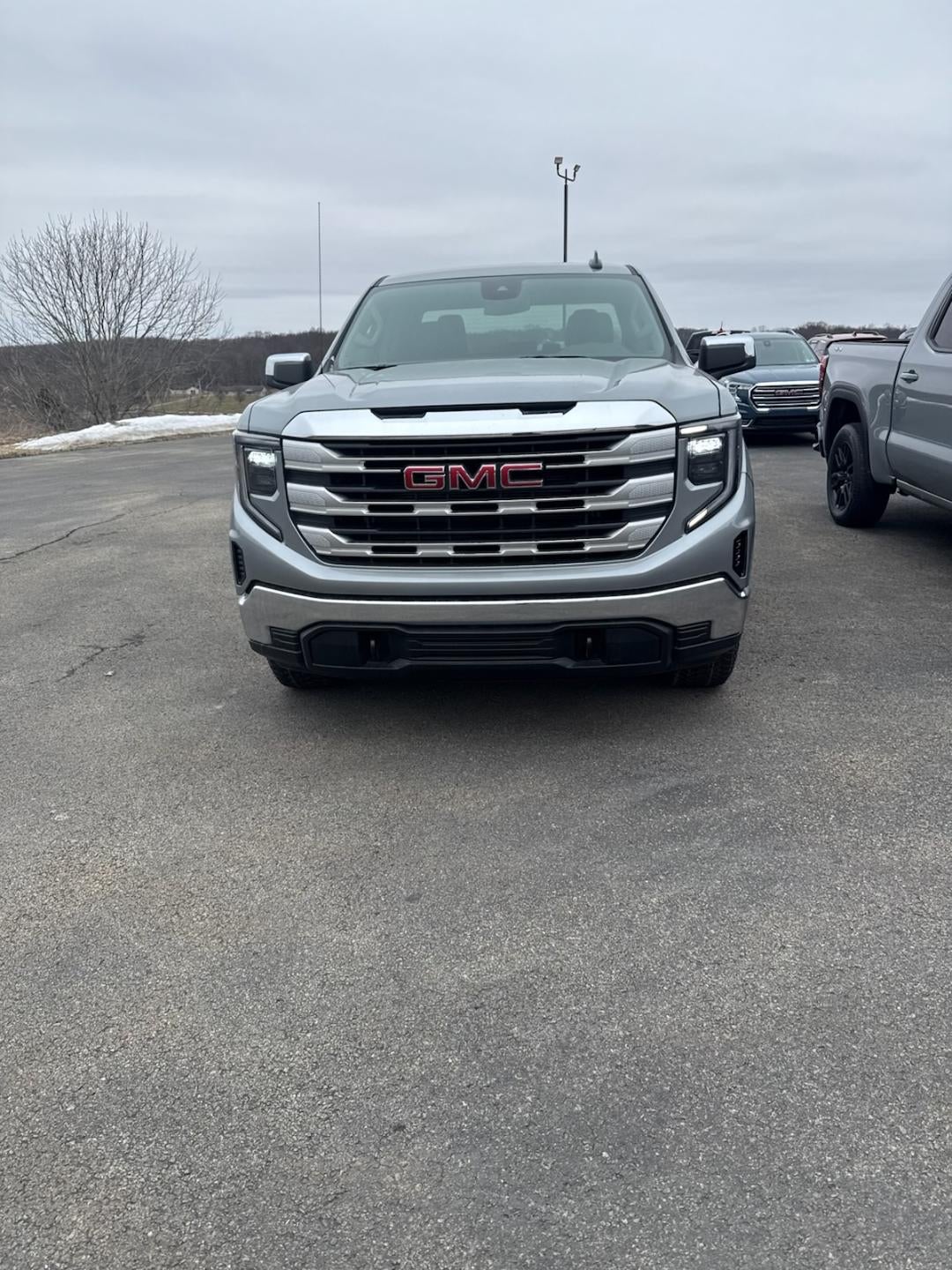2026 GMC Sierra 1500 SLE