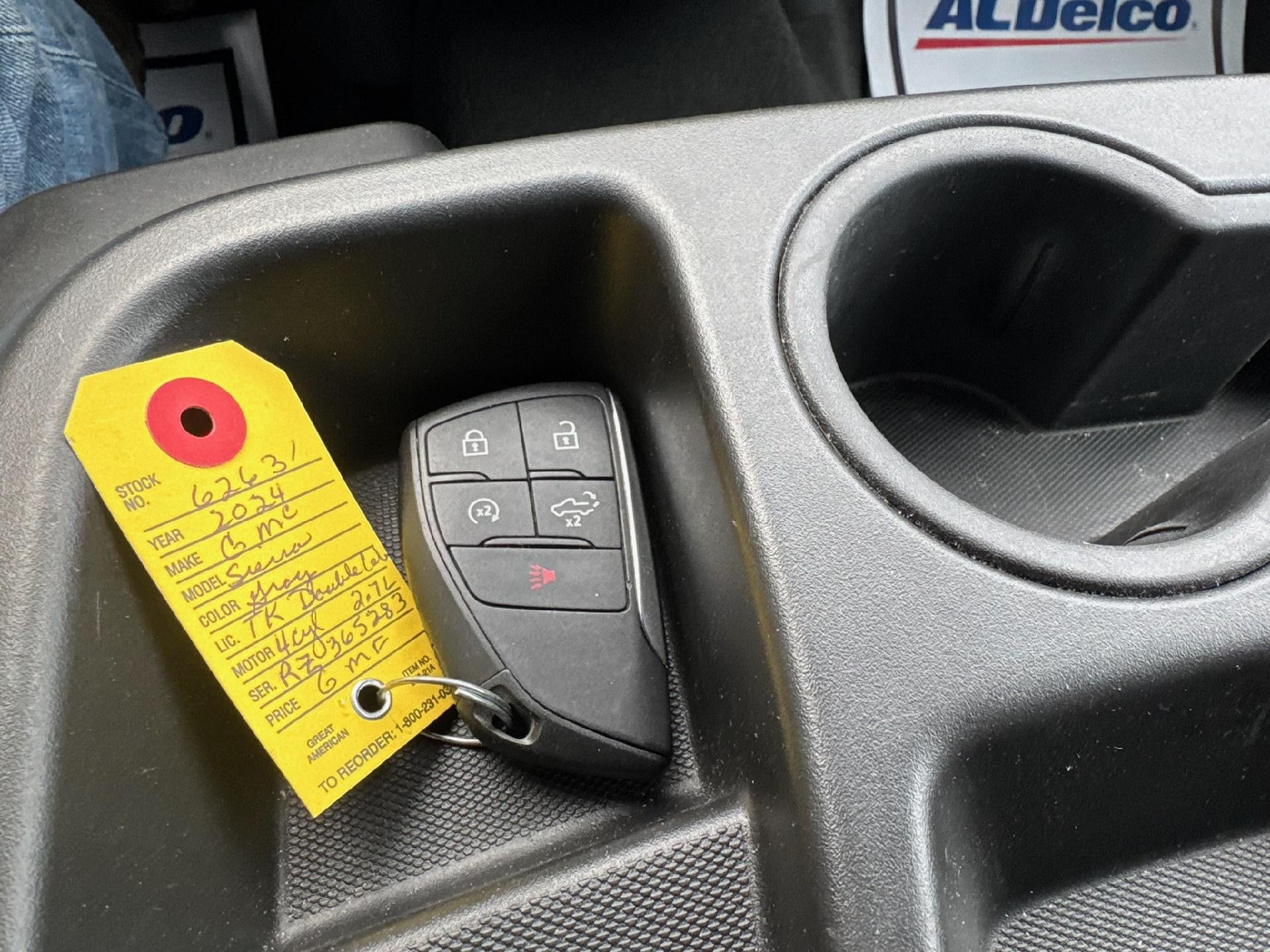 2024 GMC Sierra 1500 Elevation