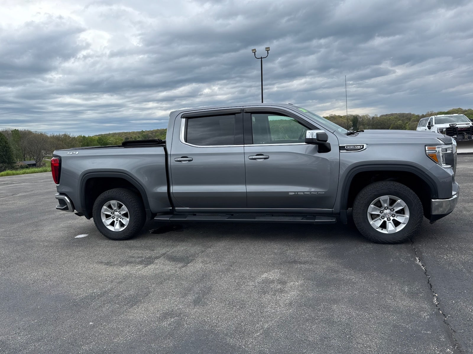 2021 GMC Sierra 1500 SLE