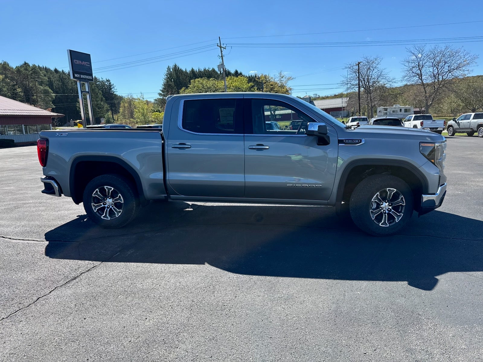 2026 GMC Sierra 1500 SLE