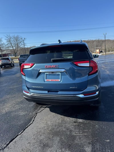 2024 GMC Terrain SLT