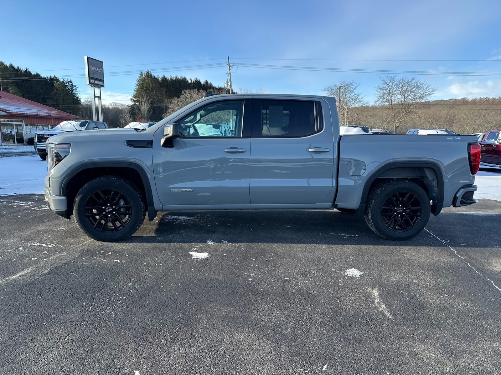 2024 GMC Sierra 1500 Elevation