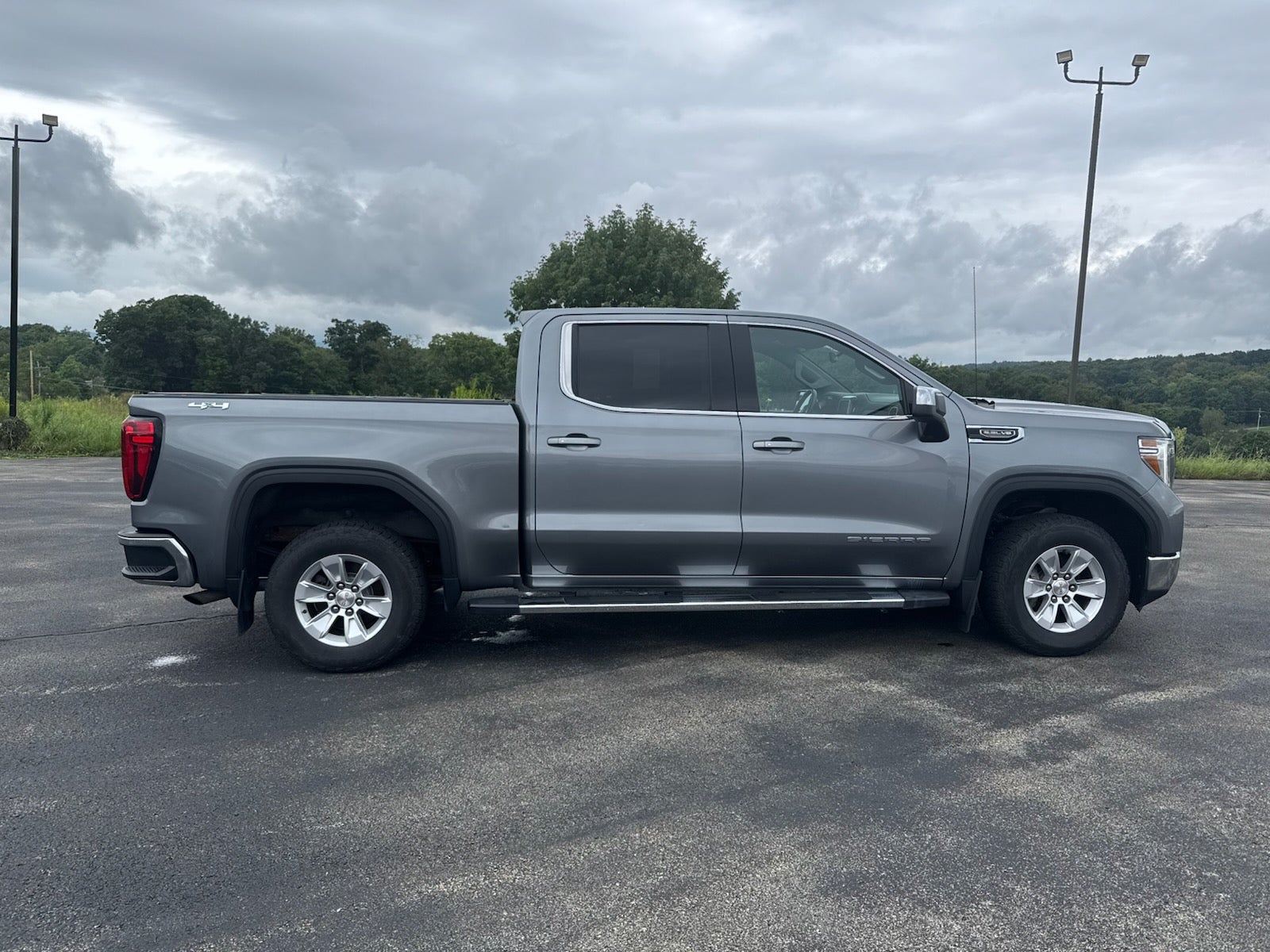 2021 GMC Sierra 1500 SLE