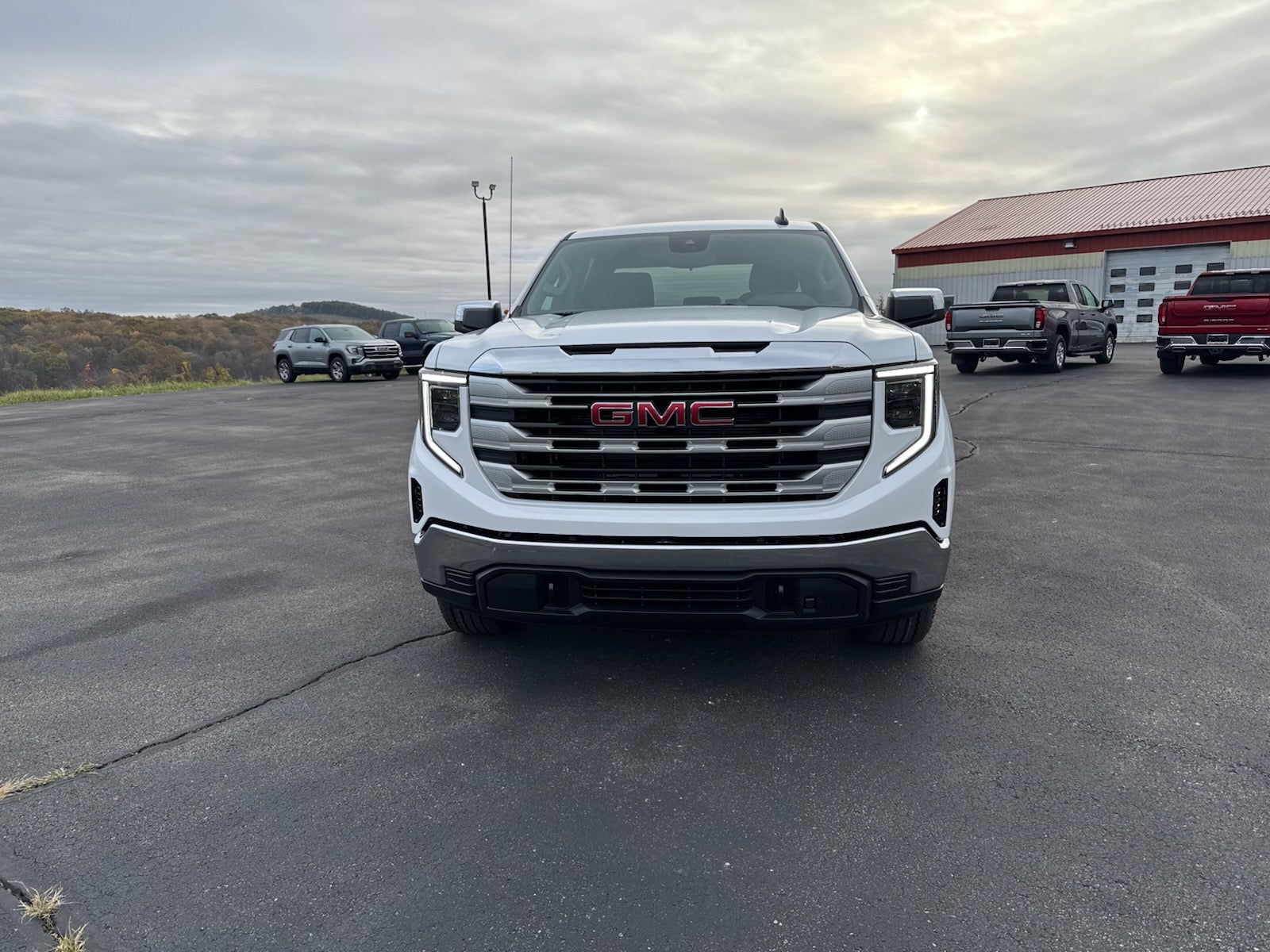 2026 GMC Sierra 1500 SLE